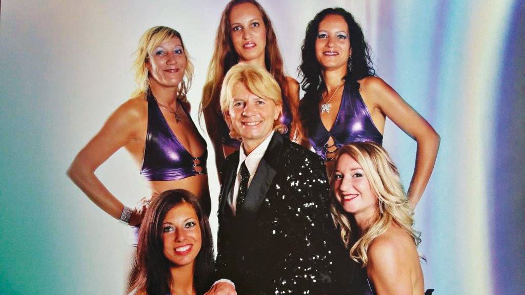 Claude François et ses Claudettes