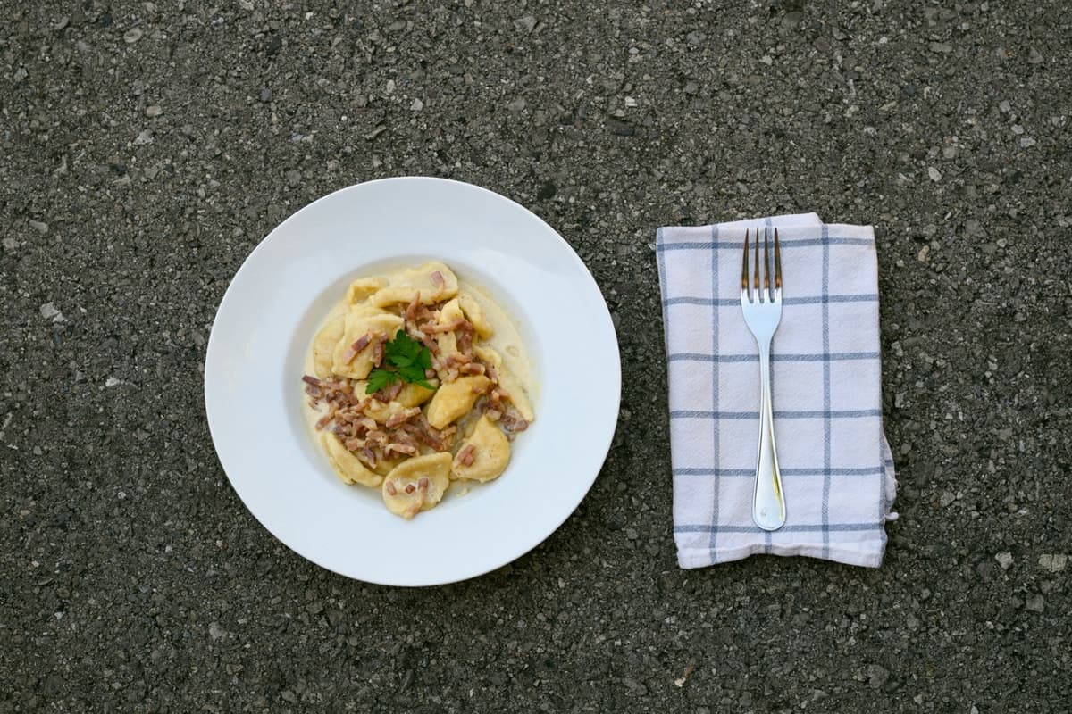 genuch ze dinn