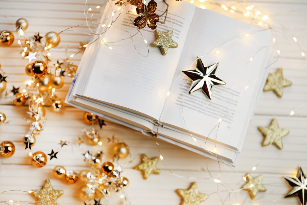 Festive Reading at Résidence Riedgen