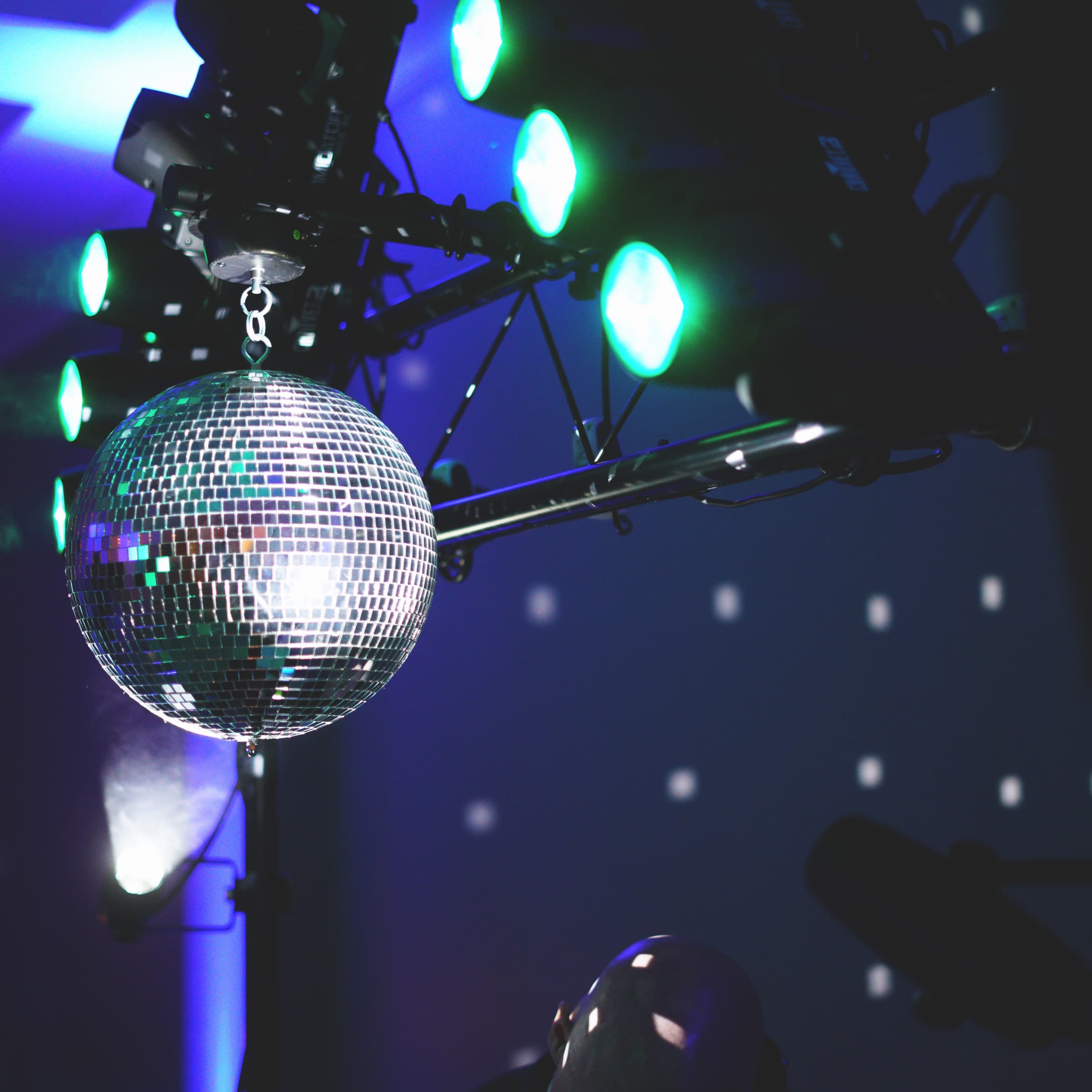 Let’s Dance: Advanced ballroom dancing course