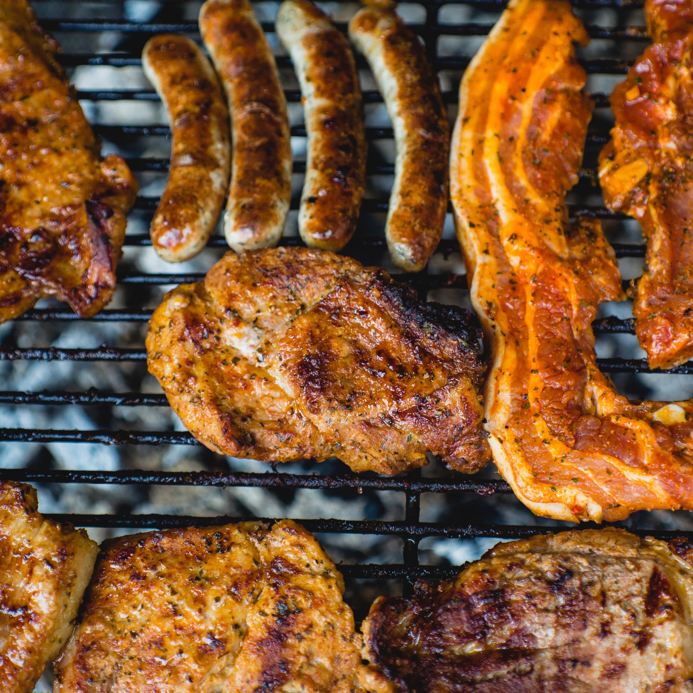 Il est de retour… le barbecue au restaurant Amélys