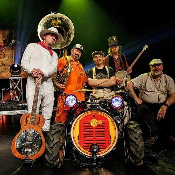 Macadam Farmer + Liane Edwards and the Dust Raisers (1ère partie)