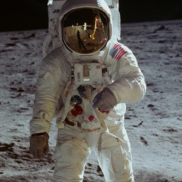 Apollo 11 (Spacewalks)