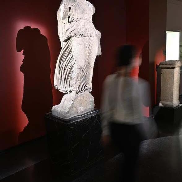 Tours at the Musée de La Cour d’Or