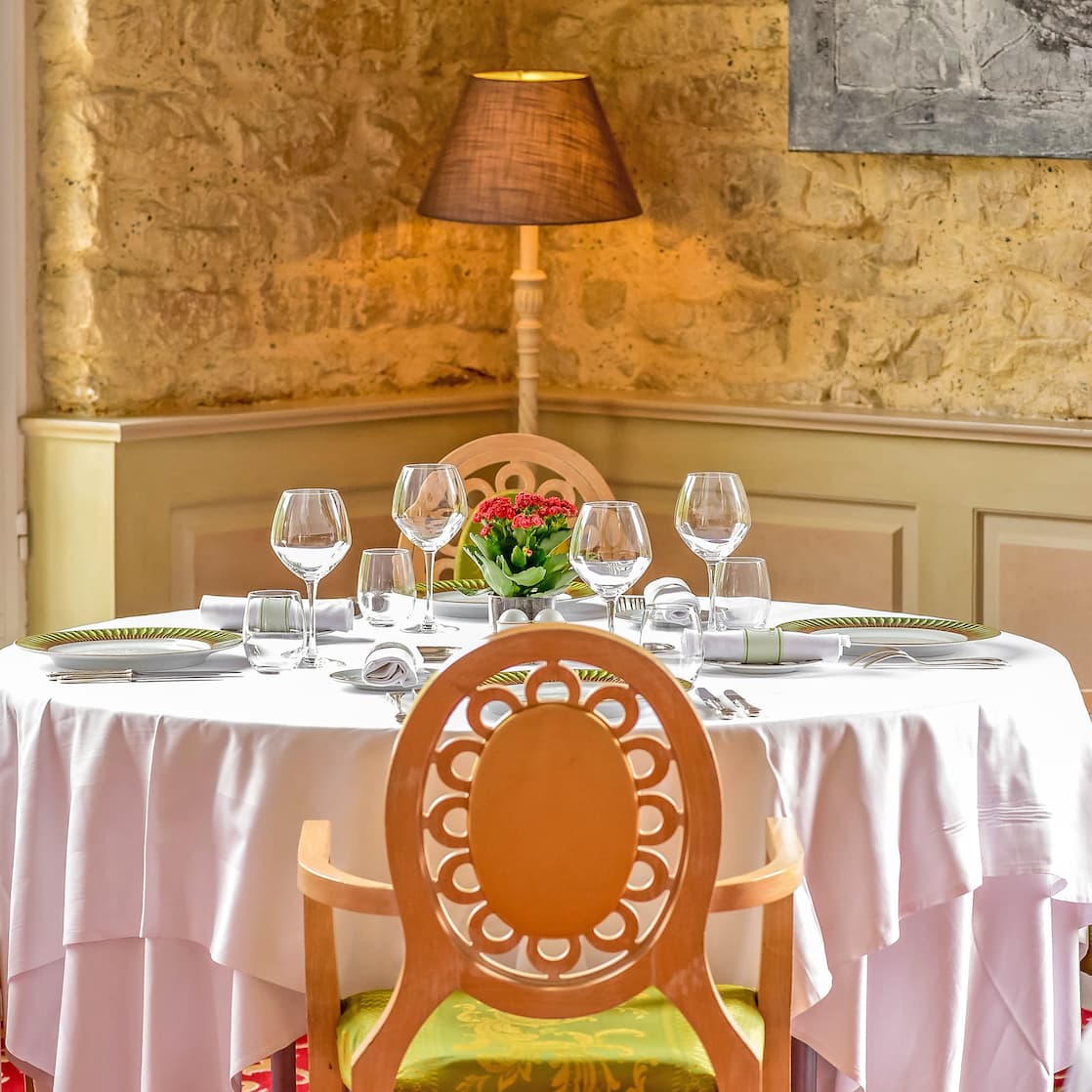 Le Sud: gastronomic restaurant and rooftop at Rives de Clausen