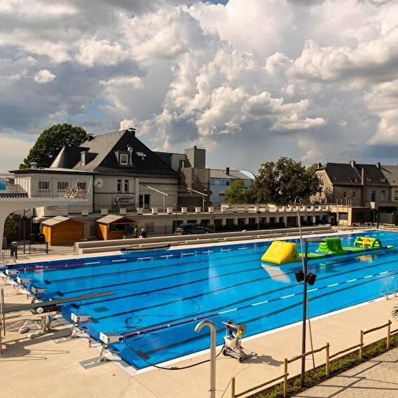 Piscine en plein air à Dudelange - 1
