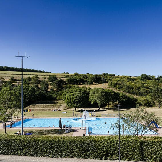 Kaul outdoor swimming pool surrounded by nature in Wiltz - 1