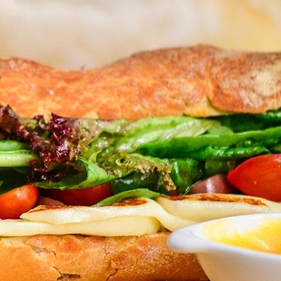 Autrement il y a cette sandwicherie