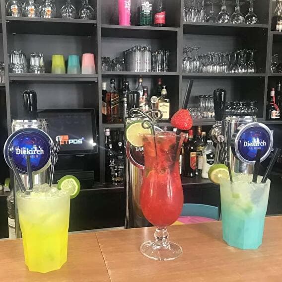 Un bar tout droit venu du Brésil - 1