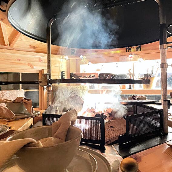 Unusual meal in a private chalet - 1