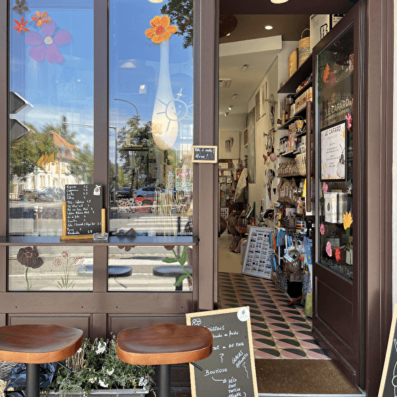 Le Cafard: your café-gallery in Metz - 1